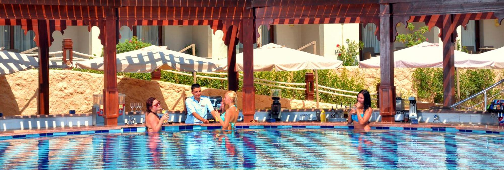 Sunrise Arabian Beach Resort Sharm el-Sheikh Exterior photo The pool at the Mirage