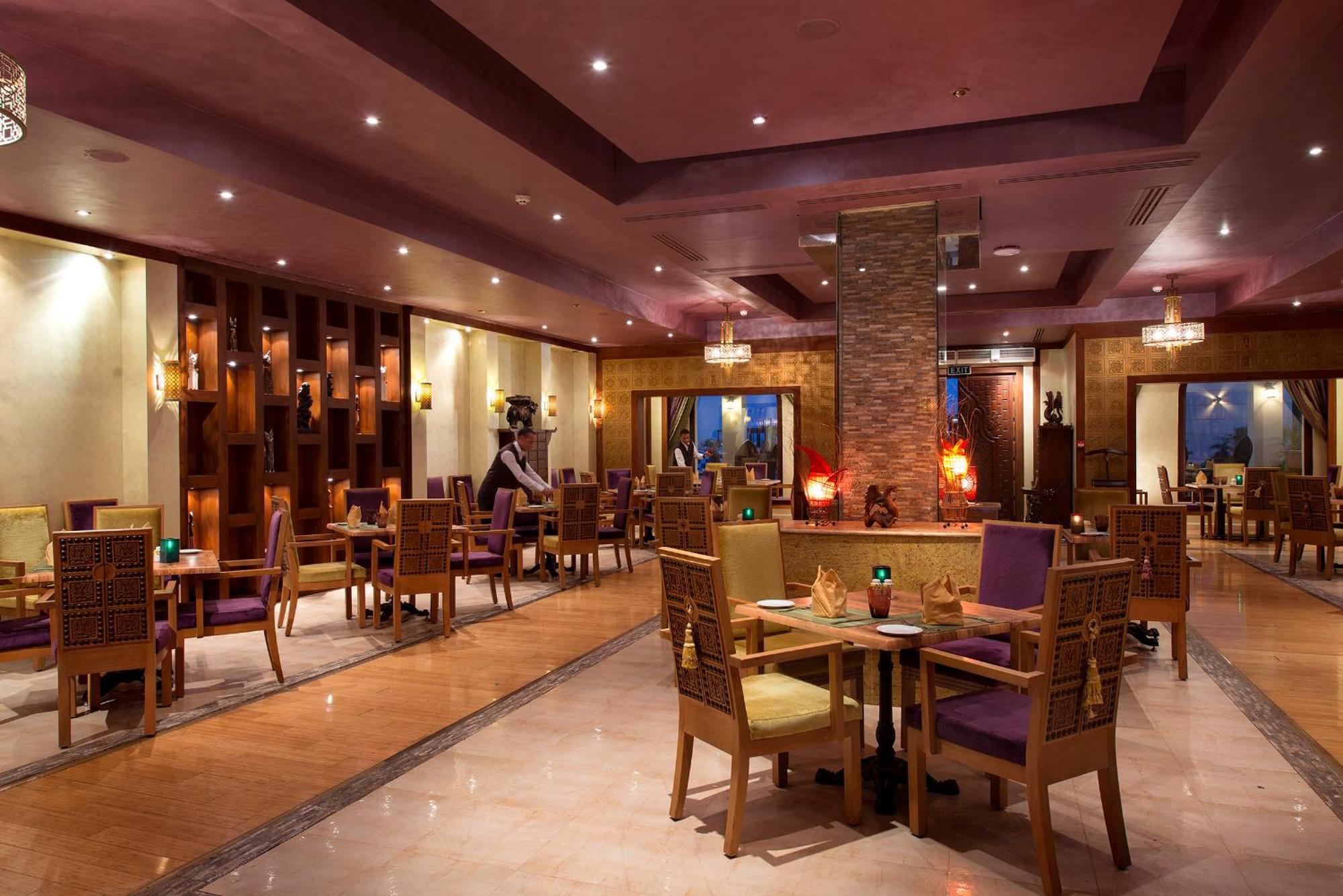 Sunrise Arabian Beach Resort Sharm el-Sheikh Exterior photo The restaurant